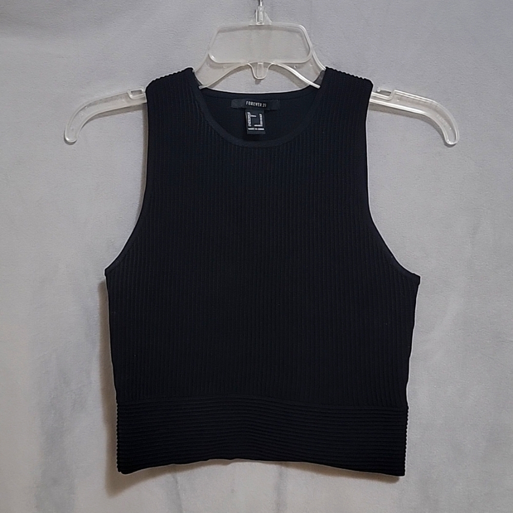 Forever 21 Sweater Knit Cropped Tank Top, Color Black, Size M